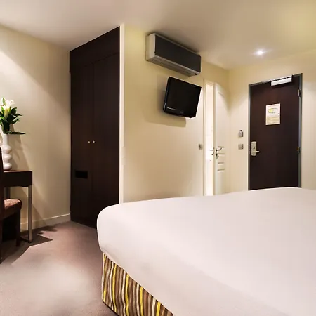 Hotel Arc De Triomphe Paris