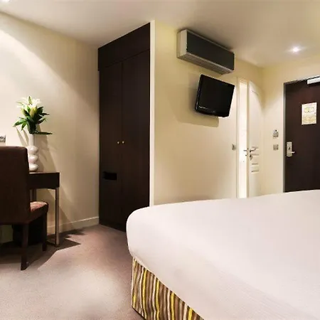 Hotel Arc De Triomphe 3*