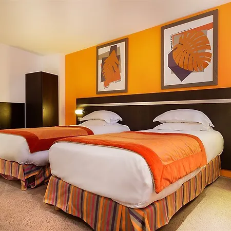 Arc De Triomphe Hotel