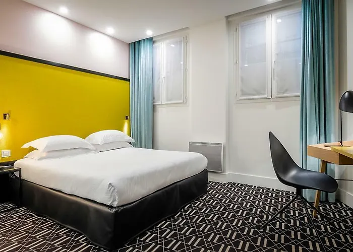 Hotel Arc De Triomphe París