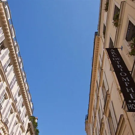 Arc De Triomphe Отель