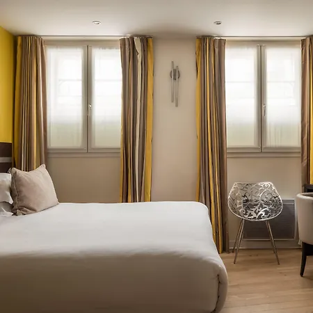 Hotel Arc De Triomphe