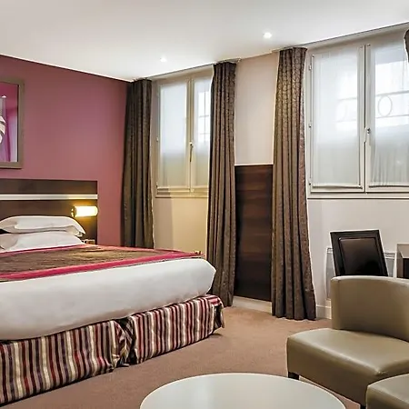 Arc De Triomphe Hotel 3*