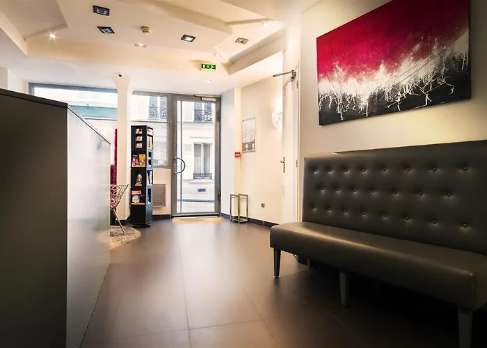 Arc De Triomphe Hotell 3*