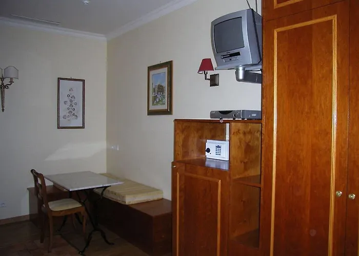 Arc De Triomphe Hotell