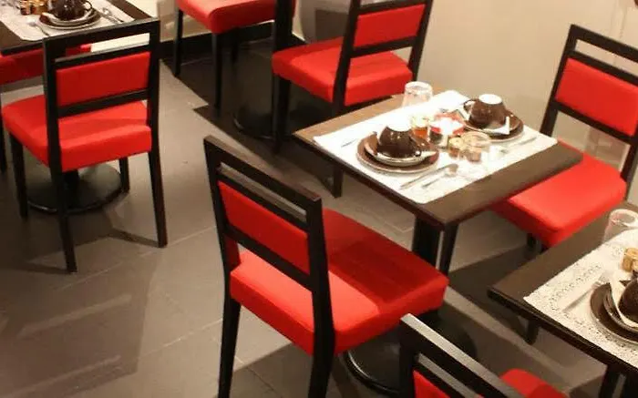 Arc De Triomphe Paris