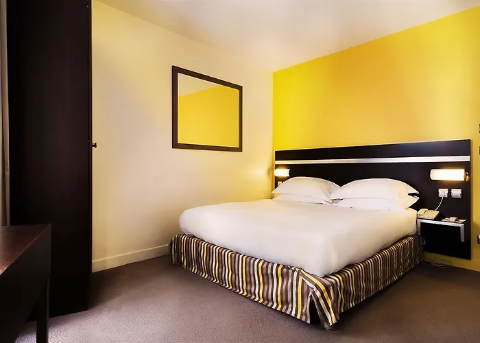 Hotell Arc De Triomphe Paris