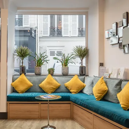 Hotel Arc De Triomphe