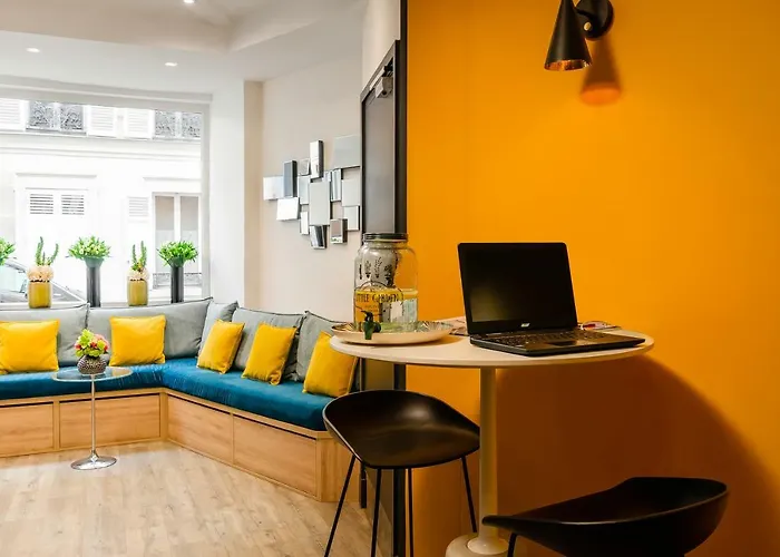 Arc De Triomphe Paryż