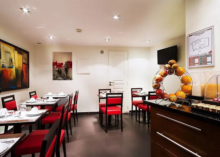 Hotel Arc De Triomphe